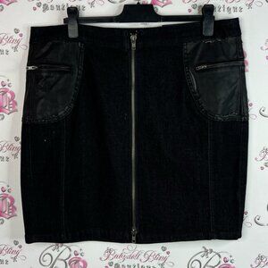 mblm skirt denim culture new with tags. Black Mini Skirt with Zipper Detail